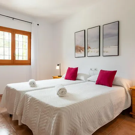 Villa New! Bassetes